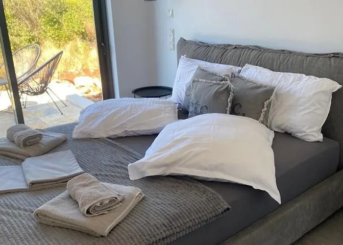 Yoga -retreat -villa Sappho Near Ammoussa וילה